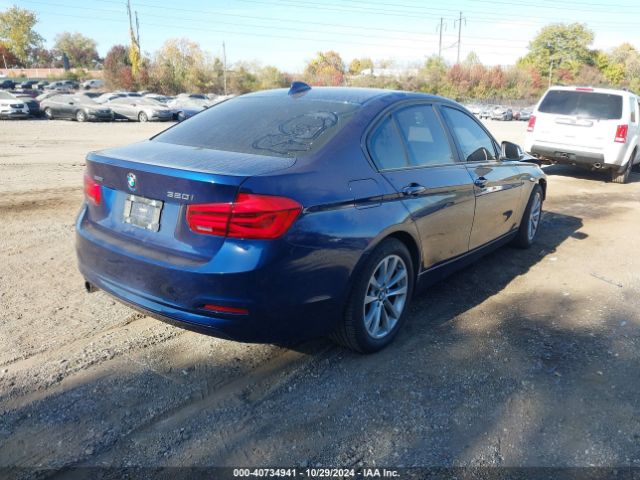 2018 BMW 320I WBA8A3C57JA494827 Photo 3