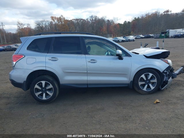 Subaru Forester 2.5i Limited 2017 JF2SJALC9HH554539 Image 14