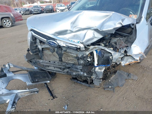 Subaru Forester 2.5i Limited 2017 JF2SJALC9HH554539 Image 6