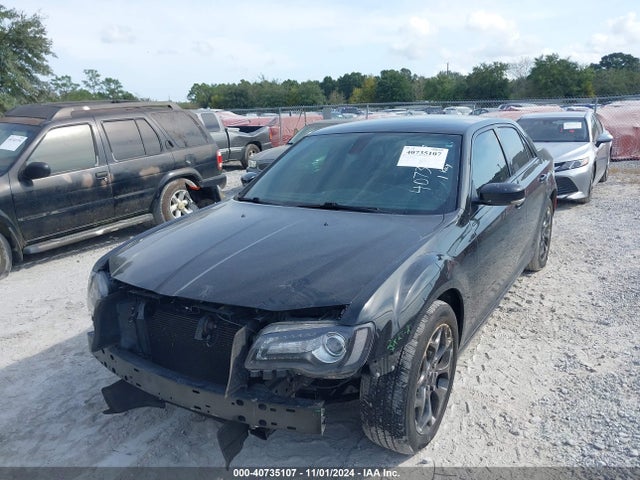 Chrysler 300 300s 2017 2C3CCAGG9HH534722 Image 2