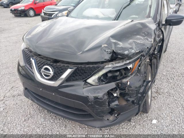 JN1BJ1CR8HW140945 Nissan Rogue Sport Sv