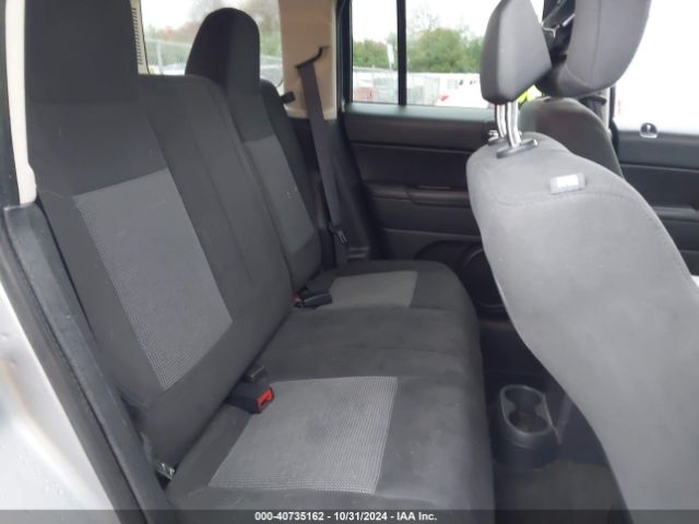 1C4NJPBB3HD103816 Jeep Patriot Sport Fwd