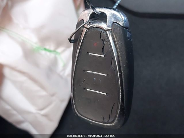 2017 CHEVROLET CAMARO 1G1FB3DS1H0140757 Photo 10