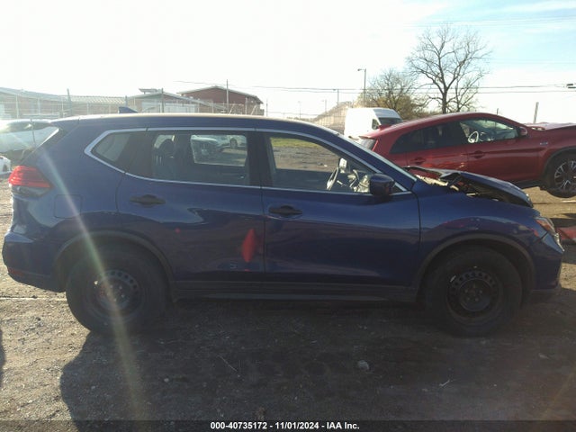 Nissan ROGUE S 2017 KNMAT2MV3HP550938 Image 13