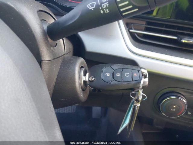 KL77LGE27RC223962 Chevrolet Trax Fwd 1rs