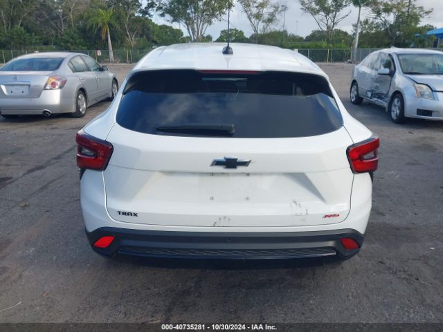 KL77LGE27RC223962 Chevrolet Trax Fwd 1rs