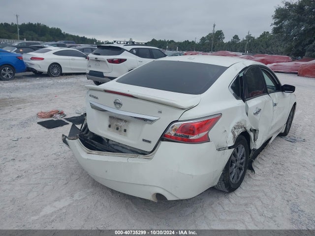 Nissan Altima 2.5 S 2015 1N4AL3AP8FC488958 Image 4