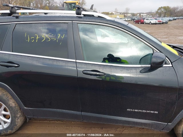 1C4PJMCBXGW167554 Jeep Cherokee Latitude