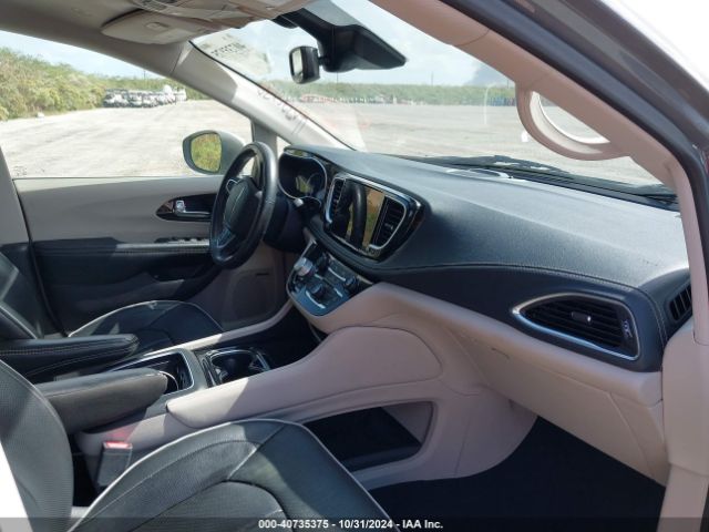 2022 CHRYSLER PACIFICA HYBRID 2C4RC1S71NR144989 Photo 4