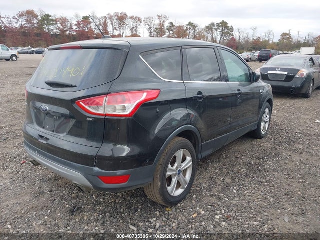 1FMCU0GXXFUA40927 Ford ESCAPE SE
