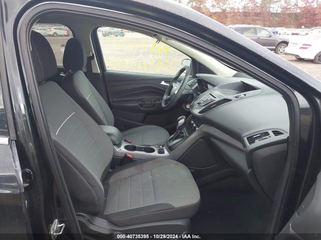 1FMCU0GXXFUA40927 Ford ESCAPE SE