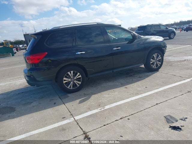 5N1DR2MM7JC662802 Nissan Pathfinder Sv