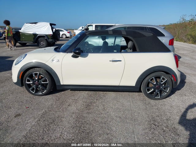 WMWWG9C34H3C81830 Mini Convertible Cooper S
