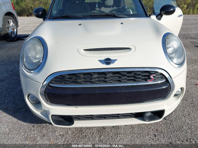 2017 MINI CONVERTIBLE WMWWG9C34H3C81830 Photo 5