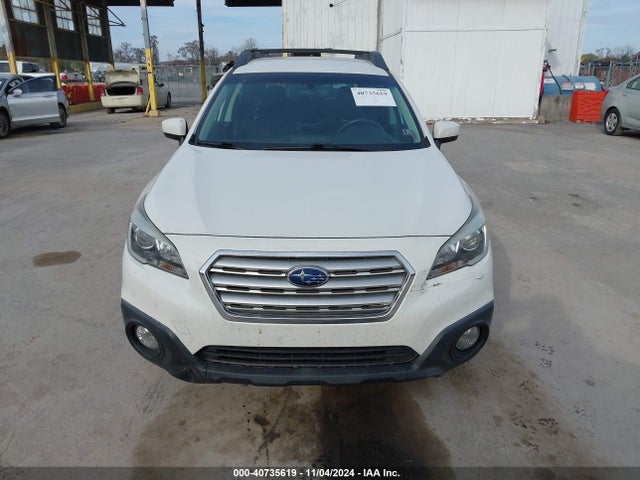 Subaru Outback 2.5i Premium 2017 4S4BSACC1H3407992 Image 12