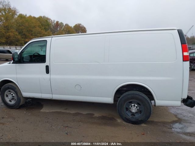 1GCWGFCF6F1174067 Chevrolet Express 2500 Work Van