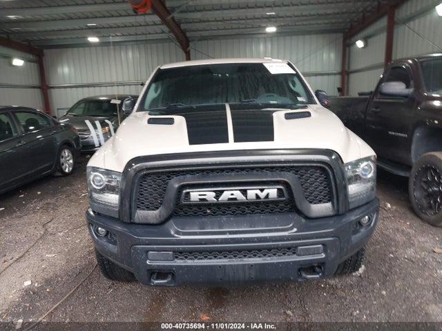 RAM 1500 Classic Warlock  4x4 6'4 Box 2019 1C6RR7GT3KS728769 Image 12