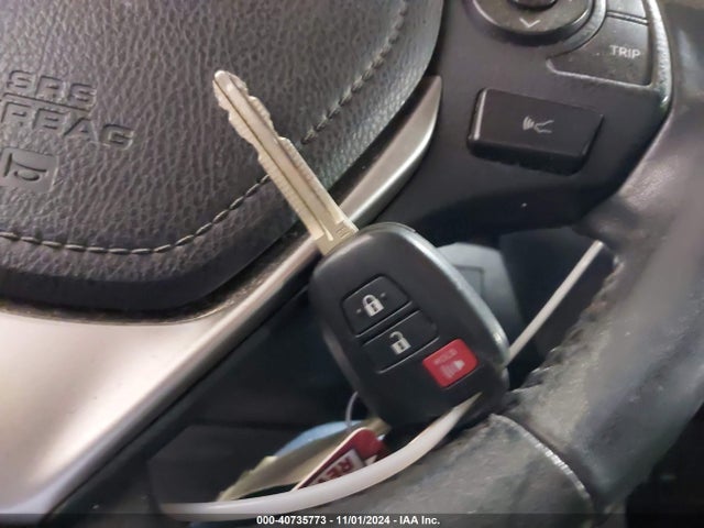 Toyota Rav4 Xle 2018 2T3RFREV3JW799302 Image 11