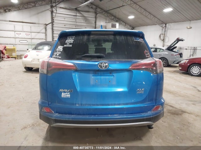 Toyota Rav4 Xle 2018 2T3RFREV3JW799302 Image 16