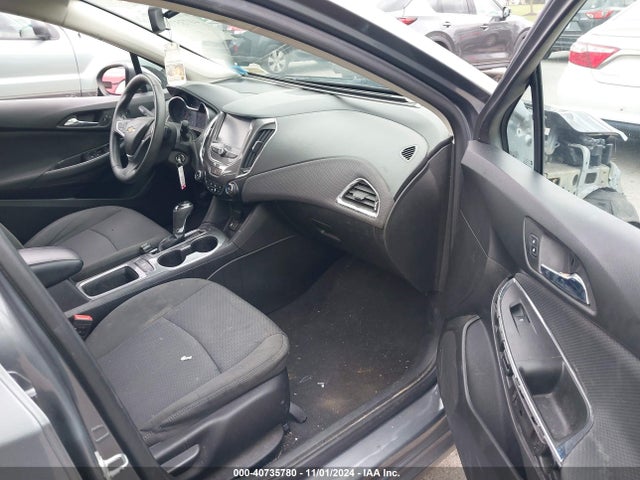 Продаж на аукціоні авто 2018 Chevrolet Cruze Lt Auto, vin: 1G1BE5SM4J7208987, номер лоту: 40735780