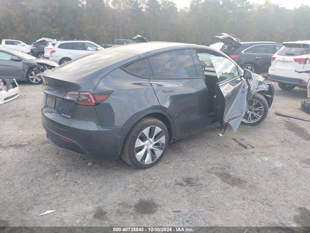 2021 TESLA MODEL Y 5YJYGDEE7MF174312 Photo 3