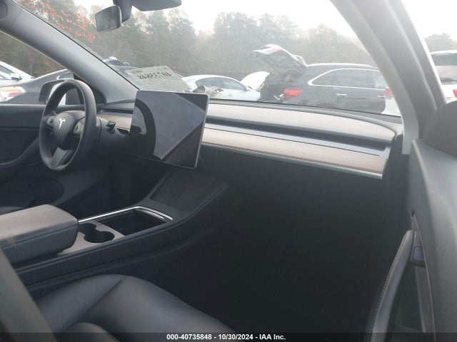 2021 TESLA MODEL Y 5YJYGDEE7MF174312 Photo 4