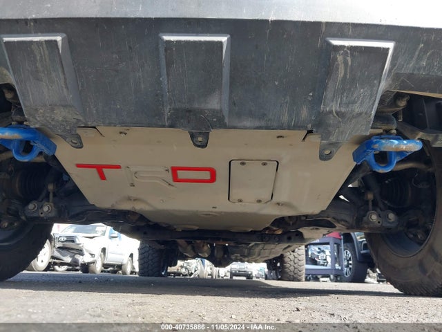 5TFDY5F11KX815227 Toyota Tundra Trd Pro 5.7l V8