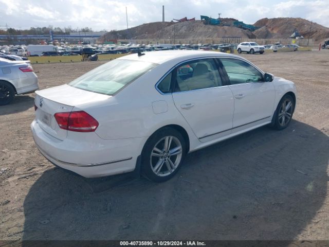 1VWCT7A36FC078874 Volkswagen Passat 1.8t Sel Premium