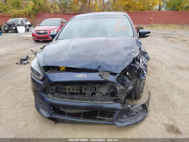 1FADP3L9XHL295858 Ford FOCUS ST