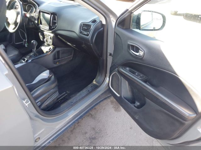 3C4NJCCBXKT772688 Jeep Compass Limited Fwd