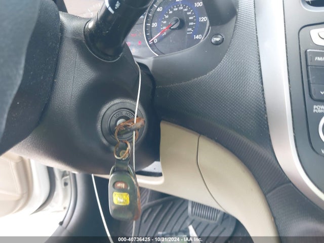 KMHCT4AE7HU366611 Hyundai ACCENT SE