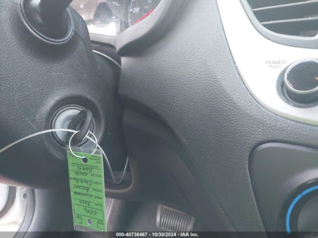 3KPC24A64LE104987 Hyundai ACCENT SE