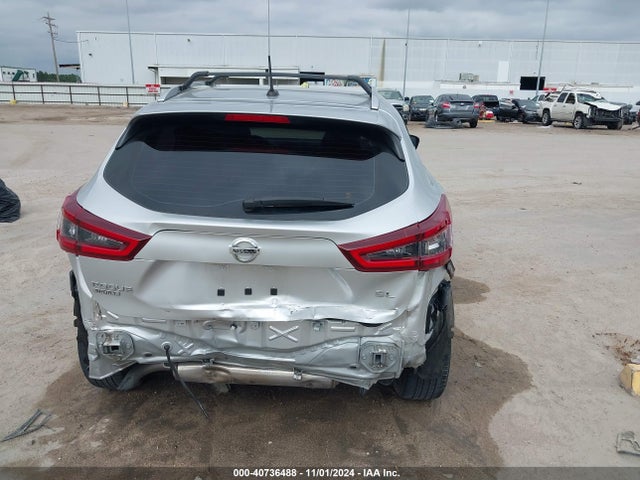 JN1BJ1CV4MW302318 Nissan Rogue Sport Sl Fwd Xtronic Cvt