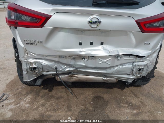 JN1BJ1CV4MW302318 Nissan Rogue Sport Sl Fwd Xtronic Cvt