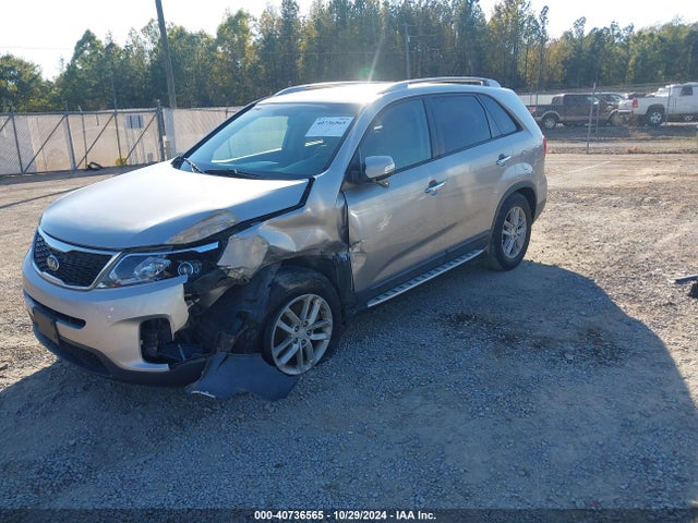 KIA Sorento Lx V6 2014 5XYKT4A70EG453880 Image 2