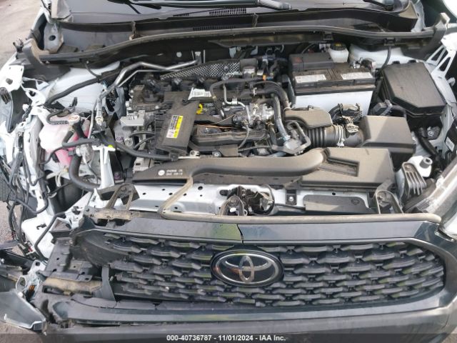 7MUCAAAG4PV042440 Toyota Corolla Cross Le