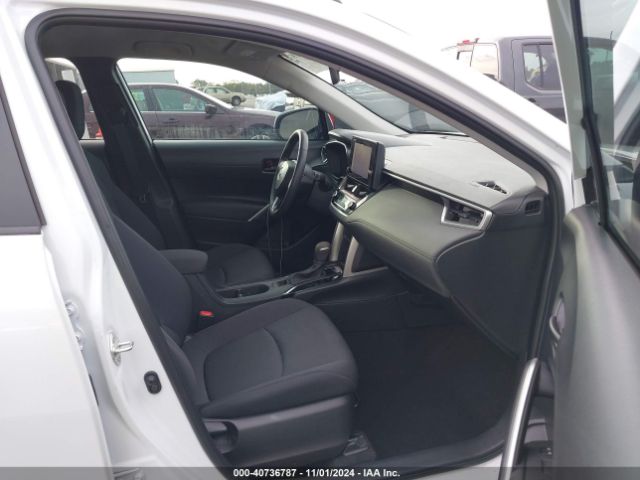 7MUCAAAG4PV042440 Toyota Corolla Cross Le