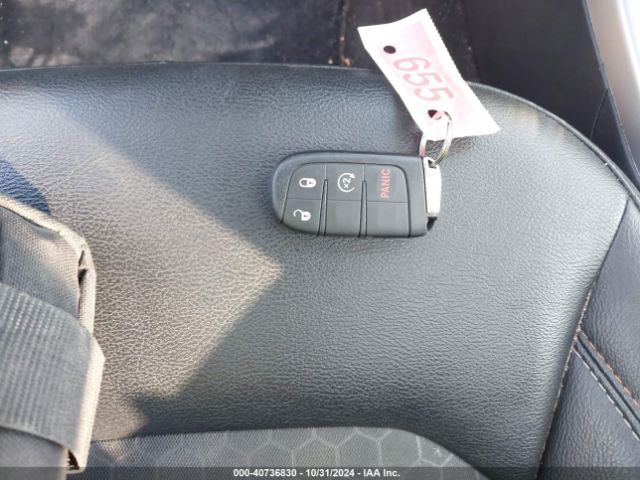 3C4NJDBB0KT818133 Jeep Compass Latitude 4x4