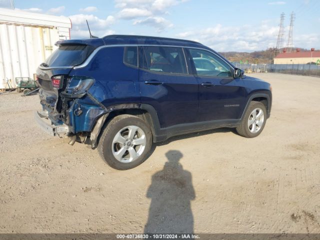 3C4NJDBB0KT818133 Jeep Compass Latitude 4x4