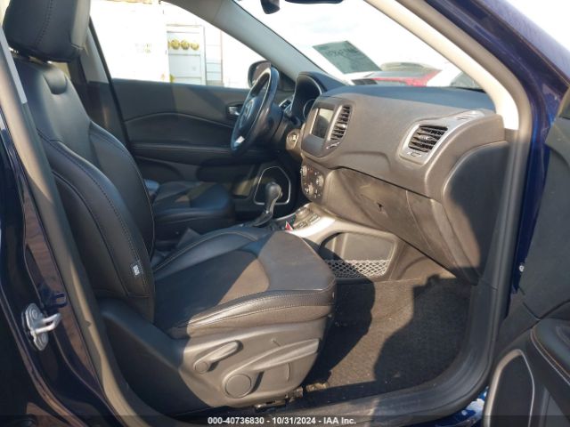 3C4NJDBB0KT818133 Jeep Compass Latitude 4x4