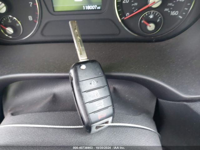 5XYPGDA51KG502038 KIA Sorento 3.3l Lx