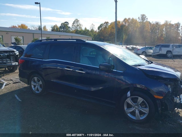 Honda ODYSSEY EX 2018 5FNRL6H54JB046225 Image 1
