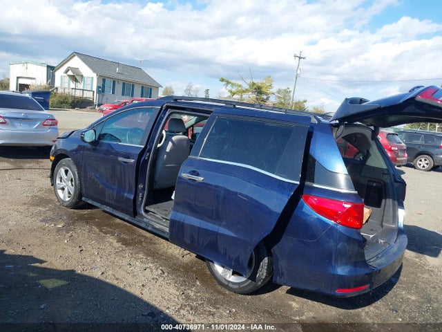 Honda ODYSSEY EX 2018 5FNRL6H54JB046225 Image 3