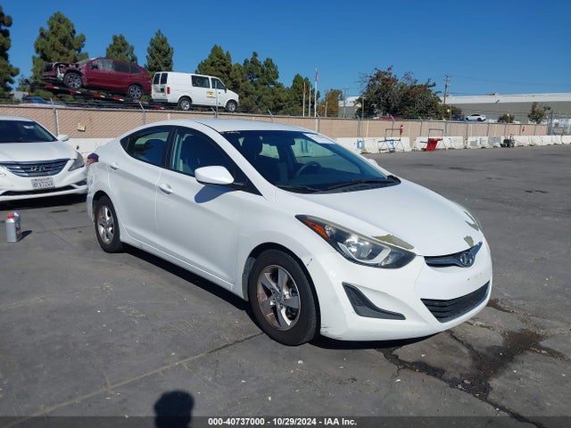 Hyundai ELANTRA SE 2015 5NPDH4AE4FH652532 Image 1