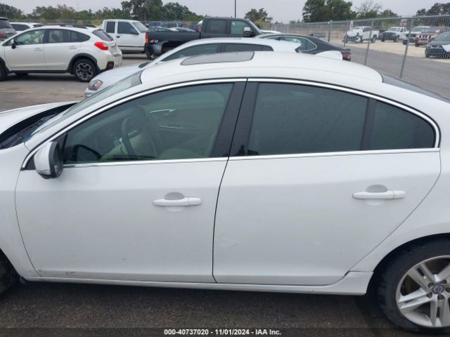 YV140MFK1F2355199 Volvo S60 T5 Premier