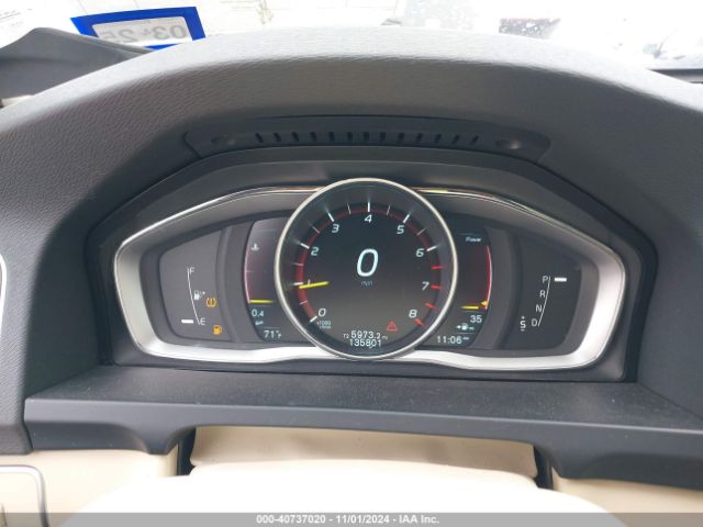 YV140MFK1F2355199 Volvo S60 T5 Premier