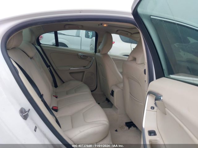 YV140MFK1F2355199 Volvo S60 T5 Premier