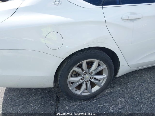 Chevrolet IMPALA 1LT 2017 2G1105SA5H9167942 Image 18
