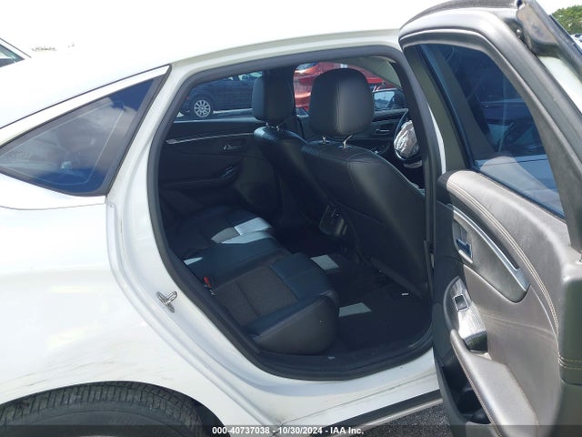 Chevrolet IMPALA 1LT 2017 2G1105SA5H9167942 Image 8