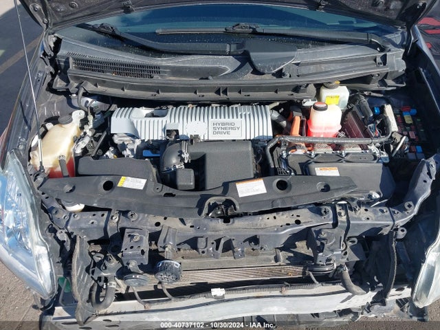 JTDKN3DU4F2003750 Toyota Prius Two